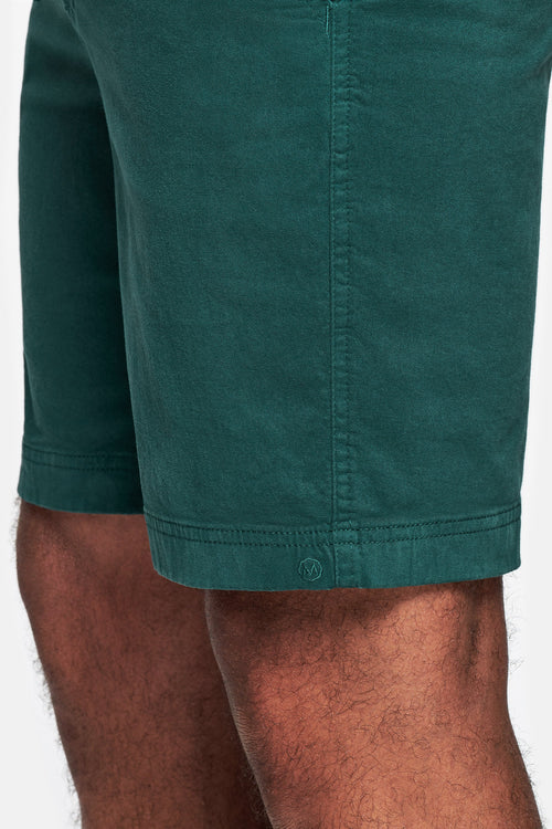 classic green stretch cotton men's shorts with a zip pocket | MR MARVIS