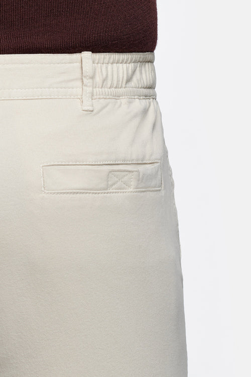 beige stretch cotton men's shorts with a zip pocket | MR MARVIS