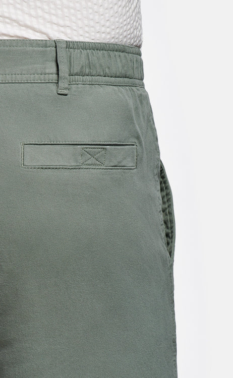 green stretch cotton men's shorts with a zip pocket | MR MARVIS