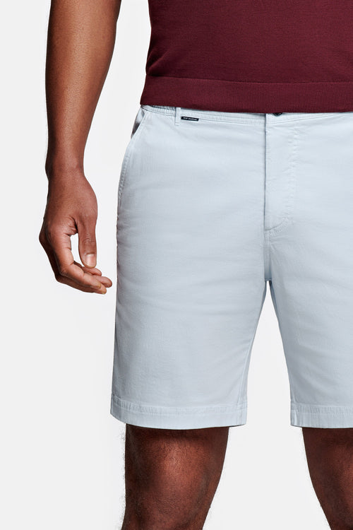 light blue stretch cotton men's shorts with a zip pocket | MR MARVIS