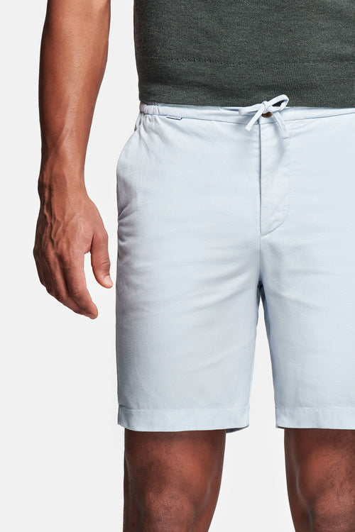 light blue men's linen shorts with a zip pocket | MR MARVIS