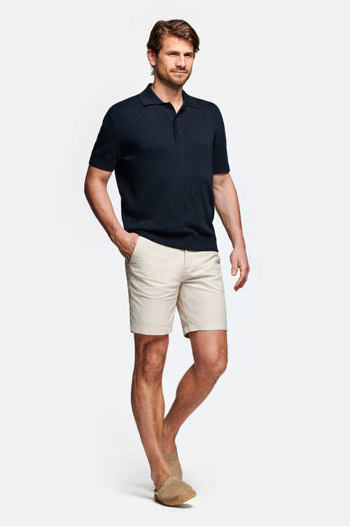 beige men's linen shorts with a zip pocket | MR MARVIS