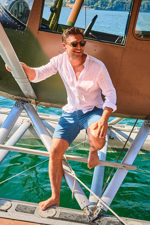 blue stretch cotton men's shorts with a zip pocket | MR MARVIS