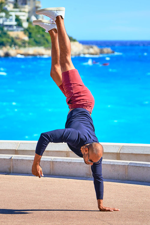 burgundy stretch cotton men's shorts with a zip pocket | MR MARVIS