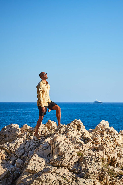 black organic cotton men's shorts with a zip pocket | MR MARVIS