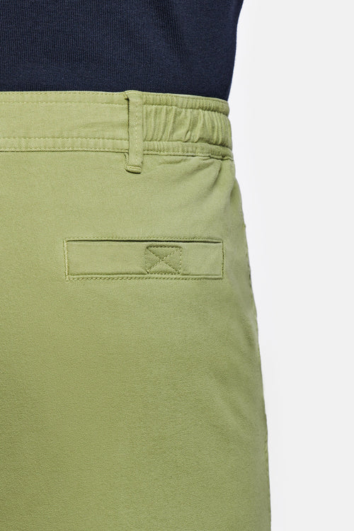 olive green stretch cotton men's shorts with a zip pocket | MR MARVIS