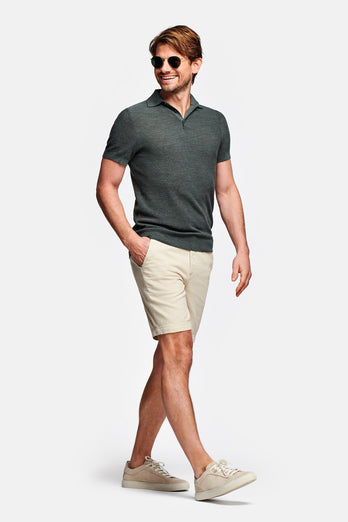 beige organic cotton men's shorts with a zip pocket | MR MARVIS