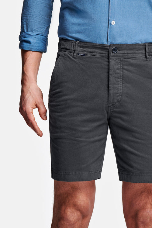 dark grey stretch cotton men's shorts with a zip pocket | MR MARVIS