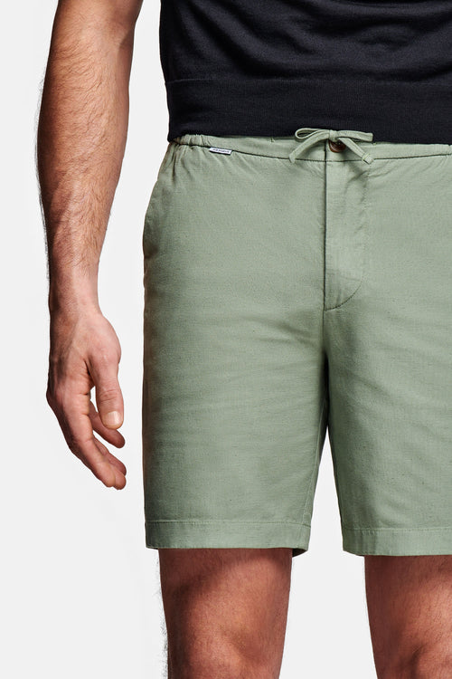 green men's linen shorts with a zip pocket | MR MARVIS