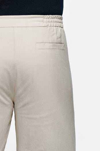 beige men's linen shorts with a zip pocket | MR MARVIS