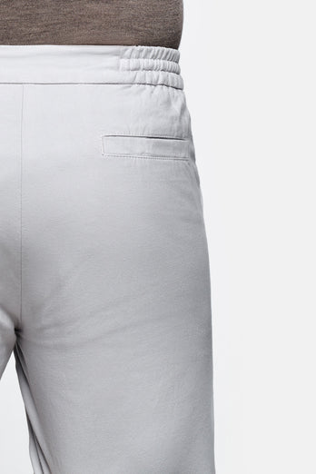 light grey men's linen shorts with a zip pocket | MR MARVIS