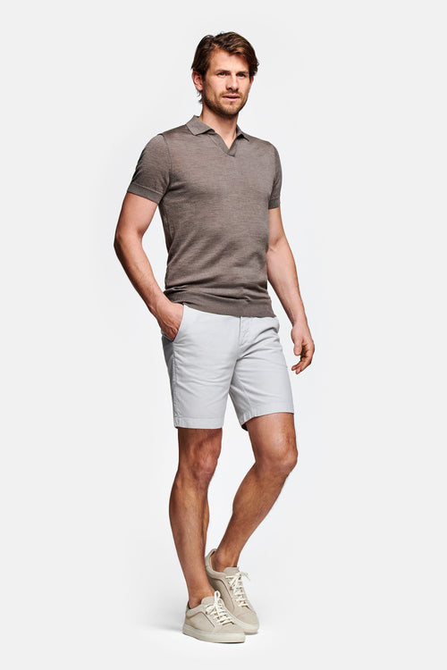 light grey men's linen shorts with a zip pocket | MR MARVIS