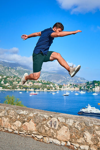 classic green organic cotton men's shorts with a zip pocket | MR MARVIS